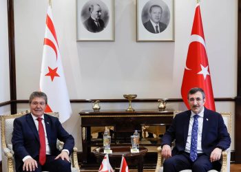 Başbakan Üstel:Görüşmede, İktisadi ve Mali İşbirliği Protokolü, bölgesel ve adada yaşanan gelişmeler ele alındı