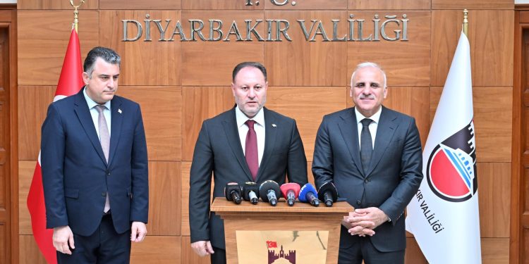 Öztürkler:TC Cumhurbaşkanı Erdoğan’ın KKTC’ye tam üyelik konusundaki açıklaması bize büyük güç verdi