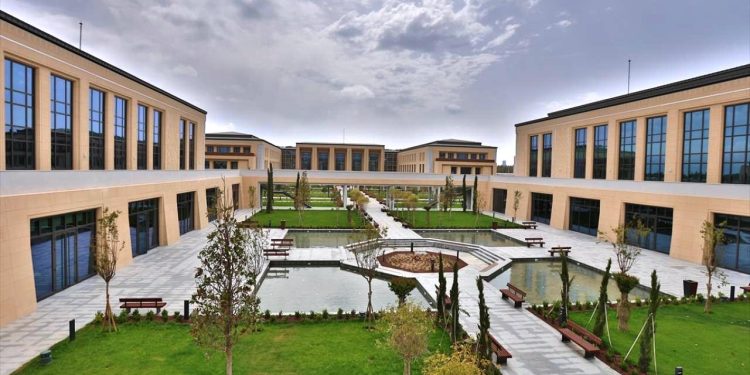 KKTC Cumhurbaşkanlığı Yerleşkesi, TC Cumhurbaşkanı Erdoğan’ın katılımıyla bugün açılacak