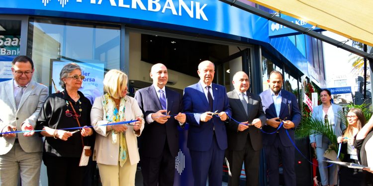 Halkbank KKTC Ülke Müdürlüğü’nün yeni hizmet binası açıldı