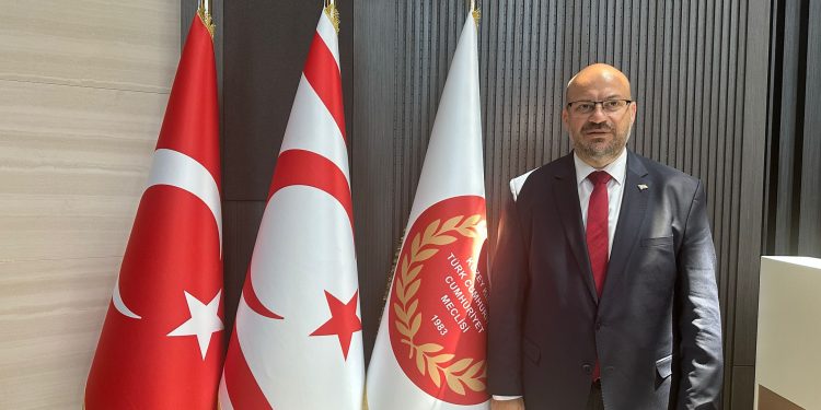 Hasan Küçük: “Çocukları dijital bağımlılık ve akran zorbalılığından koruyacağız”