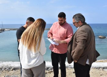 Girne Belediyesi ve İnşaat Mühendisleri Odası’ndan Girne Kalesi mevkiinde inceleme