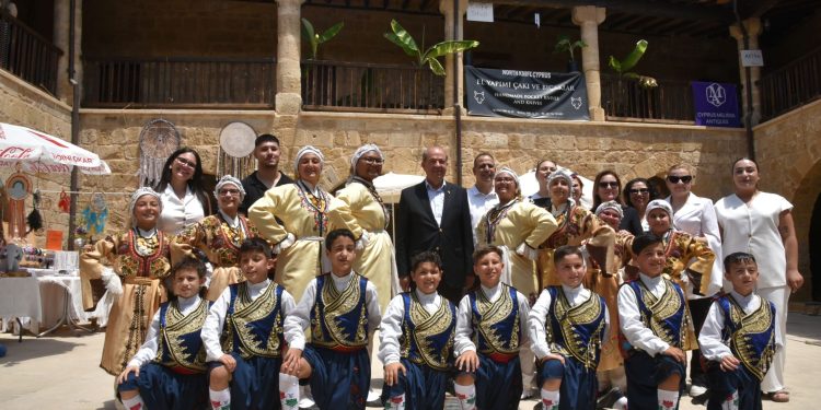 Kültür Dairesi’nin 1 Haziran Dünya Çocuk Günü etkinliği, Cumhurbaşkanı Tatar’ın katılımıyla yapıldı