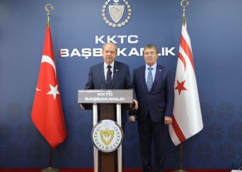 Cumhurbaşkanı Tatar toplantı sonrası açıklama yaptı