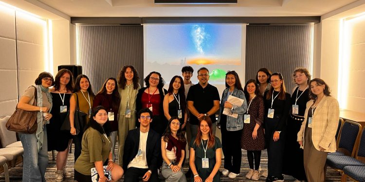 DAÜ Öğretim Üyesi Prof. Dr. Fatih Bayraktar 38. EFPSA Kongresi’nde DAÜ’yü temsil etti