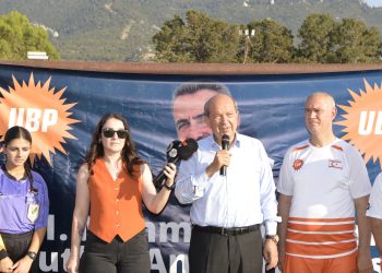 Cumhurbaşkanı Tatar, 1’inci Mehmet Dursun Anı Turnuvası’na katıldı