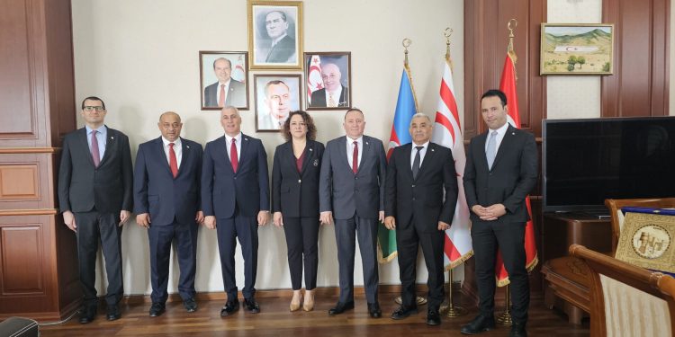 Amcaoğlu, Türk Devletleri Ticaret Forumu’na katılmak üzere Bakü’de