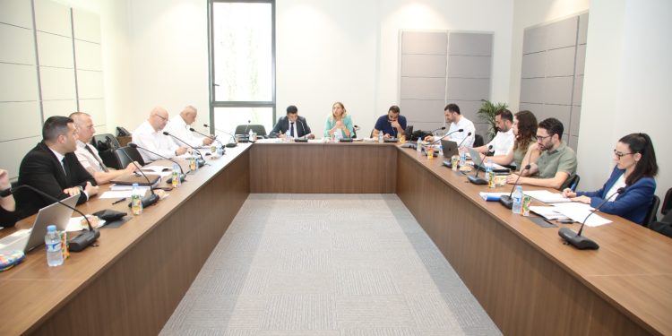 “Sabıka Kaydının Silinmesi Yasa Önerisi” komitede…