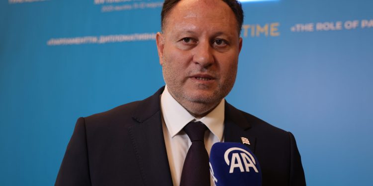 Ziya Öztürkler: “İlk kez Kazakistan’da bu seviyede temsil edildik. Kuzey Kıbrıs Türk Cumhuriyeti için tarihi bir gün”