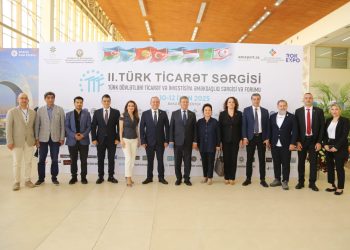 Başbakan Üstel, Türk Dünyası Ticaret Fuarı’nda