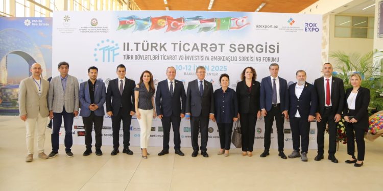 Başbakan Üstel, Türk Dünyası Ticaret Fuarı’nda