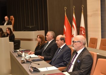 Cumhurbaşkanı Tatar, kapalı oturumda Meclis’i bilgilendiriyor