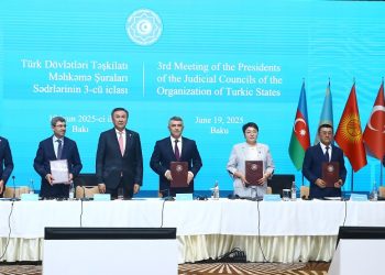 Bakü’de TDT Hakimler Konseyi Başkanları toplantısı; Yüksek Mahkeme Başkanı Özerdağ da katıldı
