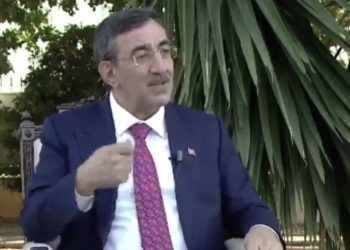 “Bu adanın refaha, yatırıma ihtiyacı var. Güney Kıbrıs’ın KKTC ekonomisini hedef alan siyasi girişimlerden vazgeçmelerini bekliyoruz”