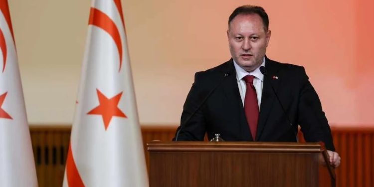Meclis Başkanı Öztürkler: “Uluslararası adalet çifte standartlarla işliyor”
