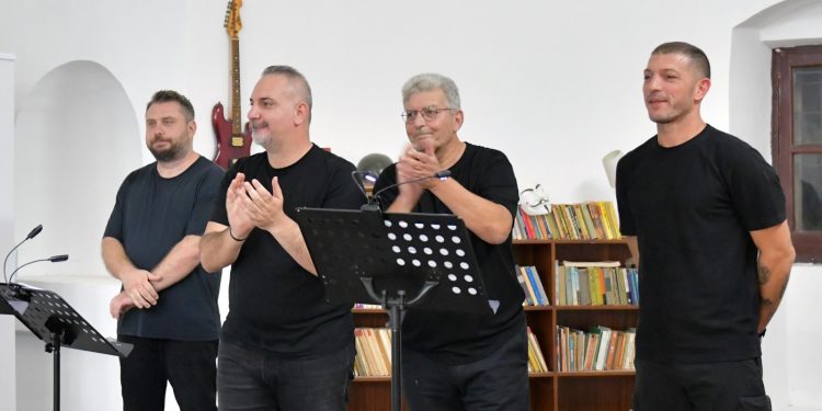 “Ah Kıbrıs’ım, Vah Kıbrıs’ım” siir ve müzik dinletisi …