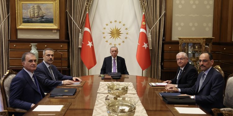 Erdoğan başkanlığında güvenlik zirvesi!