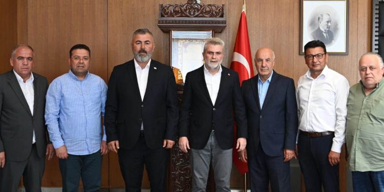 Beyarmudu Belediye Başkanı Bebek, Kahramanmaraş Büyükşehir Belediye Başkanı Görgel’i ziyaret etti