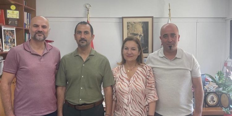Kültür Dairesi Müdürü Türk Dünyası Edebiyat ve Kitap Festivali’ne katılan öğretim görevlilerini kabul etti