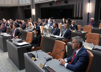 Genel Kurul da güncel konuşmalar yapılıyor