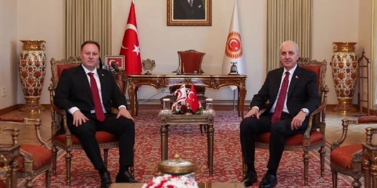 Öztürkler, yeniden TBMM Başkanı seçilen Kurtulmuş’u tebrik etti