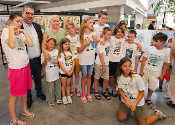 Sanat ile toplumsal dayanışmayı buluşturan “Farklıyız Ama Birlikteyiz” sergisi kapılarını açtı