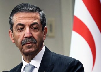 Ertuğruloğlu: Türk Kızılayı halkımıza yaşam umudu oldu