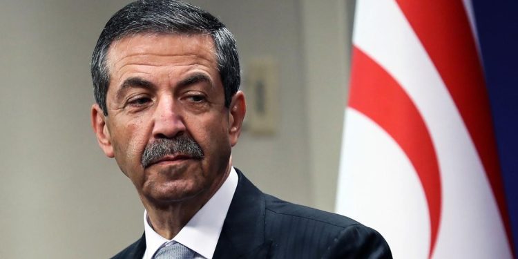 Ertuğruloğlu: Türk Kızılayı halkımıza yaşam umudu oldu