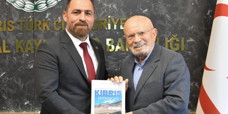 Tarım ve Doğal Kaynaklar Bakanı Çavuş, Türk Dünyası Mühendisler ve Mimarlar Birliği heyetini kabul etti