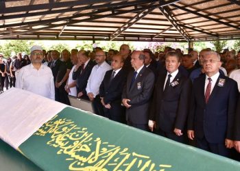 Başbakan Üstel’in ablası Selma Kumova, son yolculuğuna uğurlandı