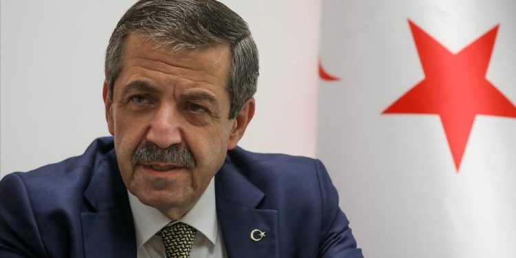 Dışişleri Bakanı Tahsin Ertuğruloğlu, şehitler için taziye mesajı yayımladı