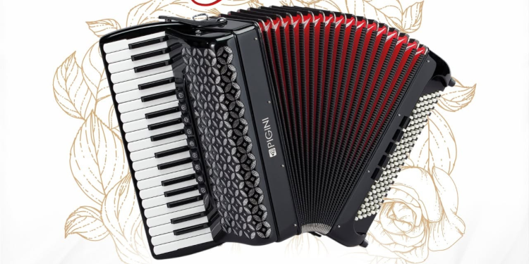 Girne’de akordiyon kursları başladı