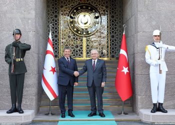 TC Milli Savunma Bakanı Güler ile Başbakan Üstel bir araya geldi