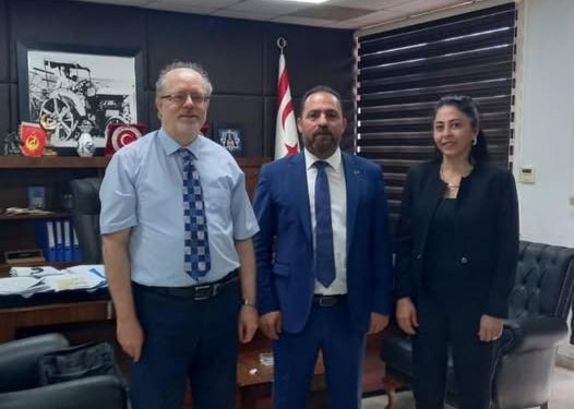 Tarım Bakanı Hüseyin Çavuş, OKKÜ Mühendislik Fakültesi Dekanı Yrd. Doç. Dr. Refet Ramiz’i kabul etti