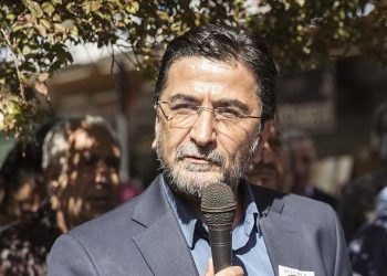 Gazeteci, yazar Nihat Genç hayatını kaybetti