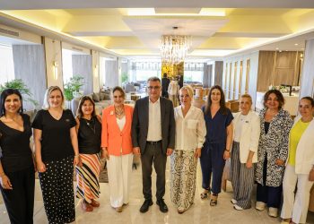 CTP Genel Başkanı Erhürman, Kıbrıs Türk Girişimci Kadınlar Derneği’ni ziyaret etti