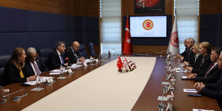 Parlamentolararası Dostluk Grubu heyeti, TBMM’de görüşme gerçekleştirdi