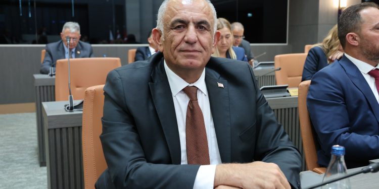 Çavuşoğlu: “15 Temmuz Türk milletinin verdiği onurlu direnişin simgesidir”