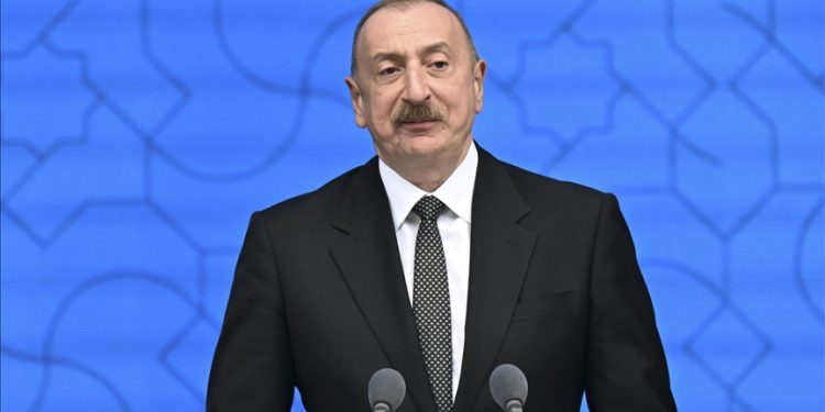 Aliyev: “Türkiye FETÖ’nün darbe girişiminden daha da güçlenerek çıktı”