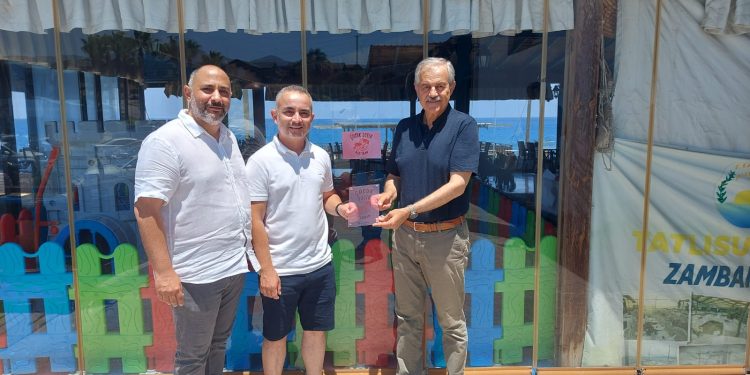 Çocuk Dostu Restoran Projesi’nin ilk belgesi Tatlısu Belediyesi’ne verildi