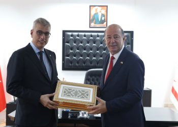 TC Sağlık Bakanı Memişoğlu’ndan Dinçyürek’e nezaket ziyareti