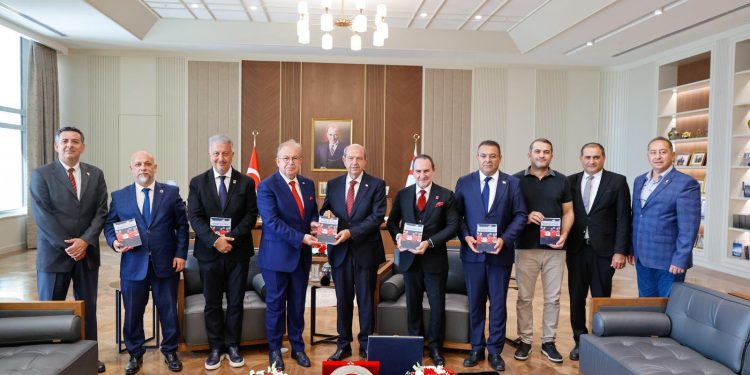 “Ersin Tatar’ın Gözünden Mavi Vatan” kitabının sunumu yapıldı