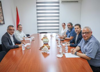 CTP Genel Başkanı Erhürman, DAÜ-SEN yetkililerini kabul etti