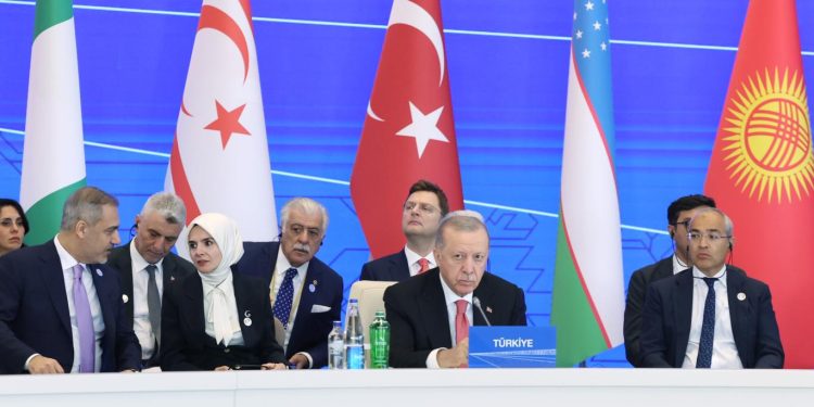 TC Cumhurbaşkanı Erdoğan:Kıbrıs Türkleri ile spordan kültüre, ekonomiden turizme kadar çeşitli alanlarda ilişkilerinizi geliştirmenizi bekliyorum