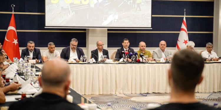 Çatalköy-Değirmenlik anayolundaki kazaların engellenmesinin ele alındığı “Dağ Yolu İnisiyatifi Toplantısı” düzenlendi