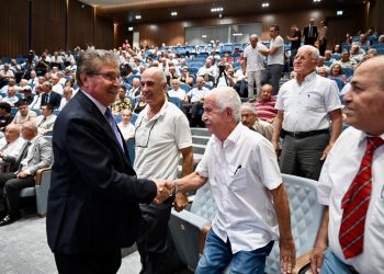 Başbakan  Üstel:Şehit ve gazilerimize olan vefa borcumuzu lafla değil hizmetle ödüyoruz