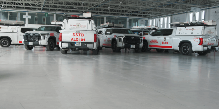 Sivil Savunma Teşkilat Başkanlığı, Günsel tarafından üst yapıları tamamlanan 8 aracı törenle teslim aldı