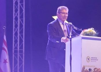 Üstel: Dipkarpaz-Manastır yolunun 15-20 gün sonra tamamlanmasını bekliyoruz