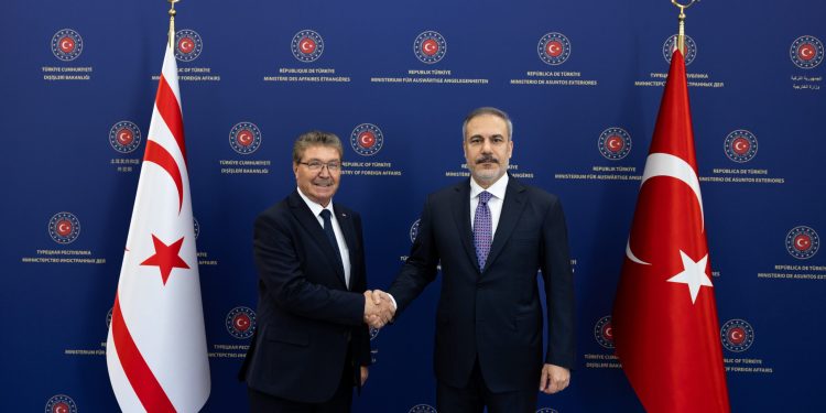 Başbakan Üstel’den Fidan’ın New York sözlerine tam destek: “Kıbrıs Türkleri’nin hakları yok sayılamaz”