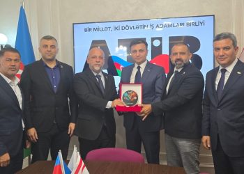 İŞAD heyeti Azerbaycan’dan döndü